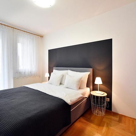 Apartment Stadium Загреб Экстерьер фото